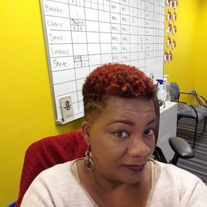 Meet your Posher, Denise